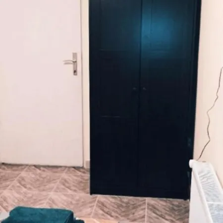 Grb Center - * Belgrado